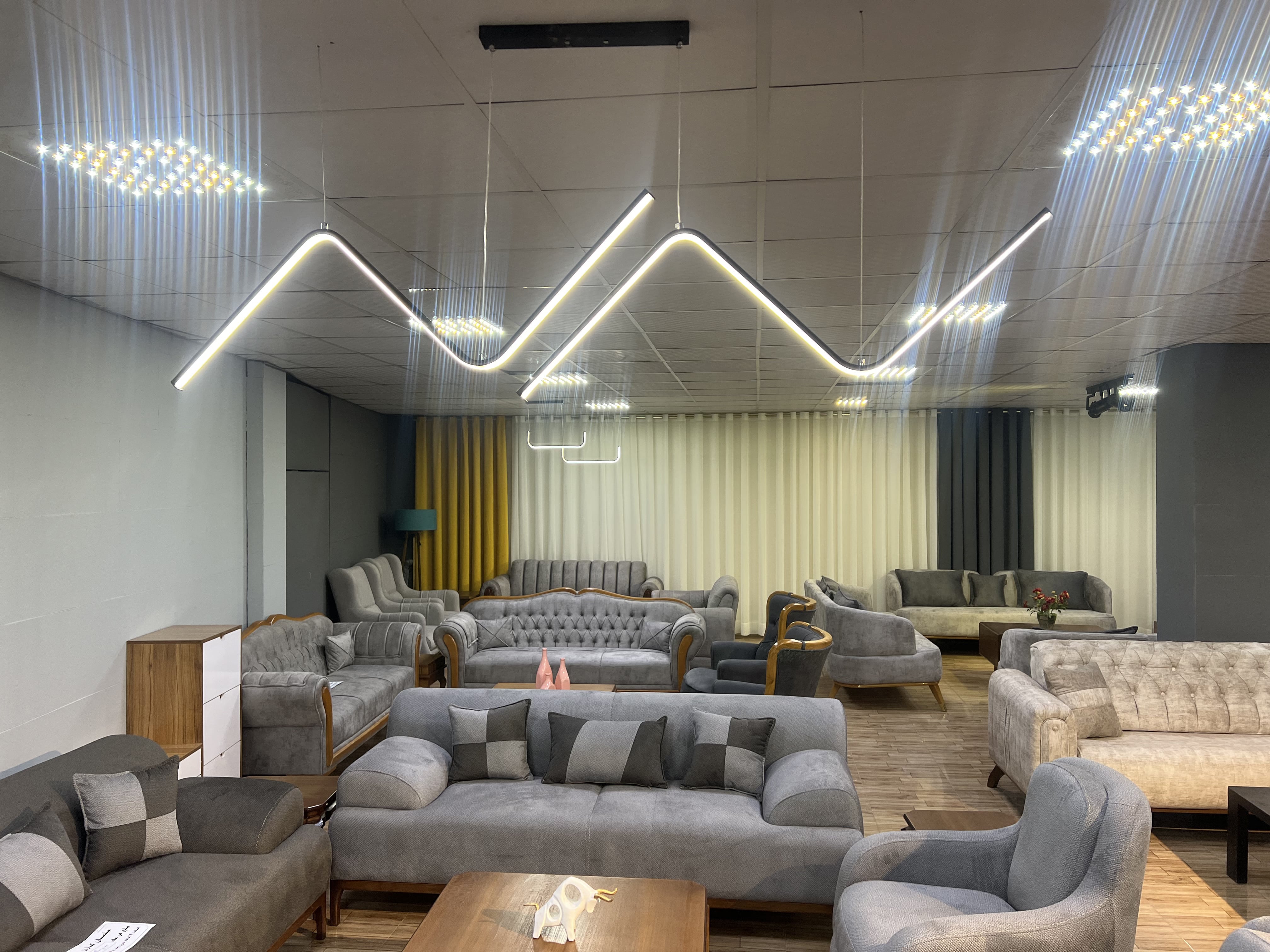 وداع با لوسترهای سنتی